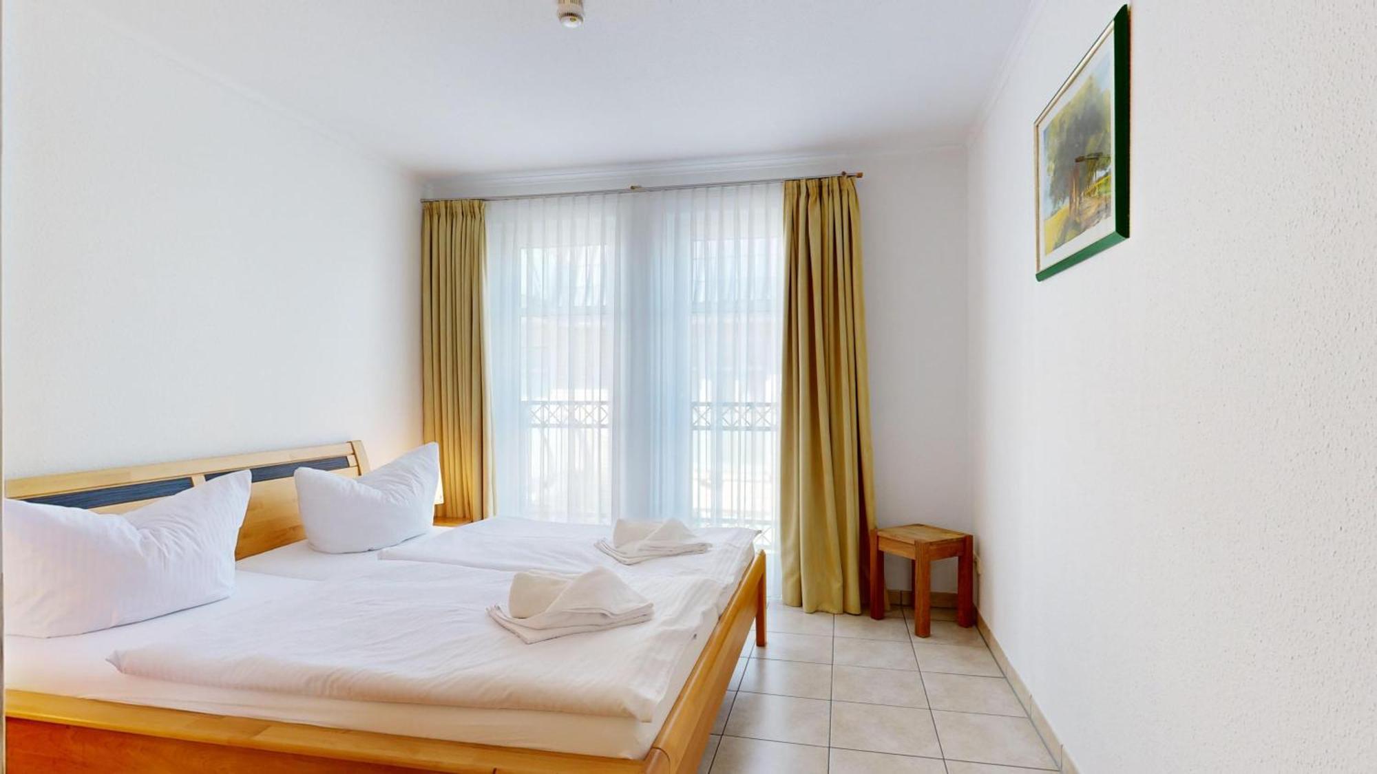 Strandnahe Fewo Mit 2 Schlafzimmern Und Balkon, Koenigin Augusta, Binz Exterior foto